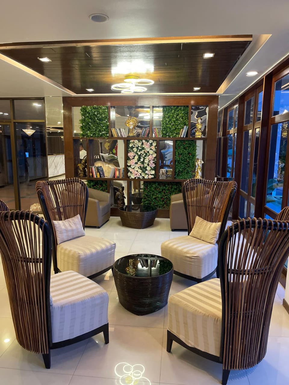 Lobby lounge seating area
